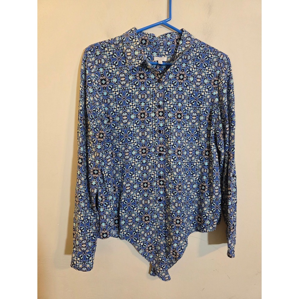Talbots Petites Blue Medallion Print Button Down Shirt Rayon Long Sleeve MP